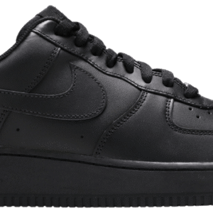 Nike Air Force 1 07 'Triple Black'