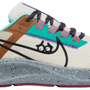 Nike Pegasus 38 'Bred'